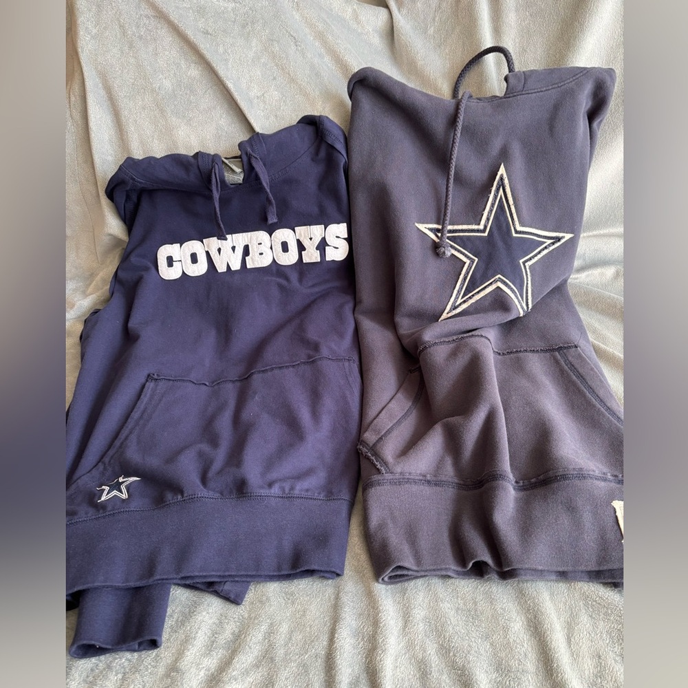 Two Dallas Cowboys Sweatshirts, women’s, blue